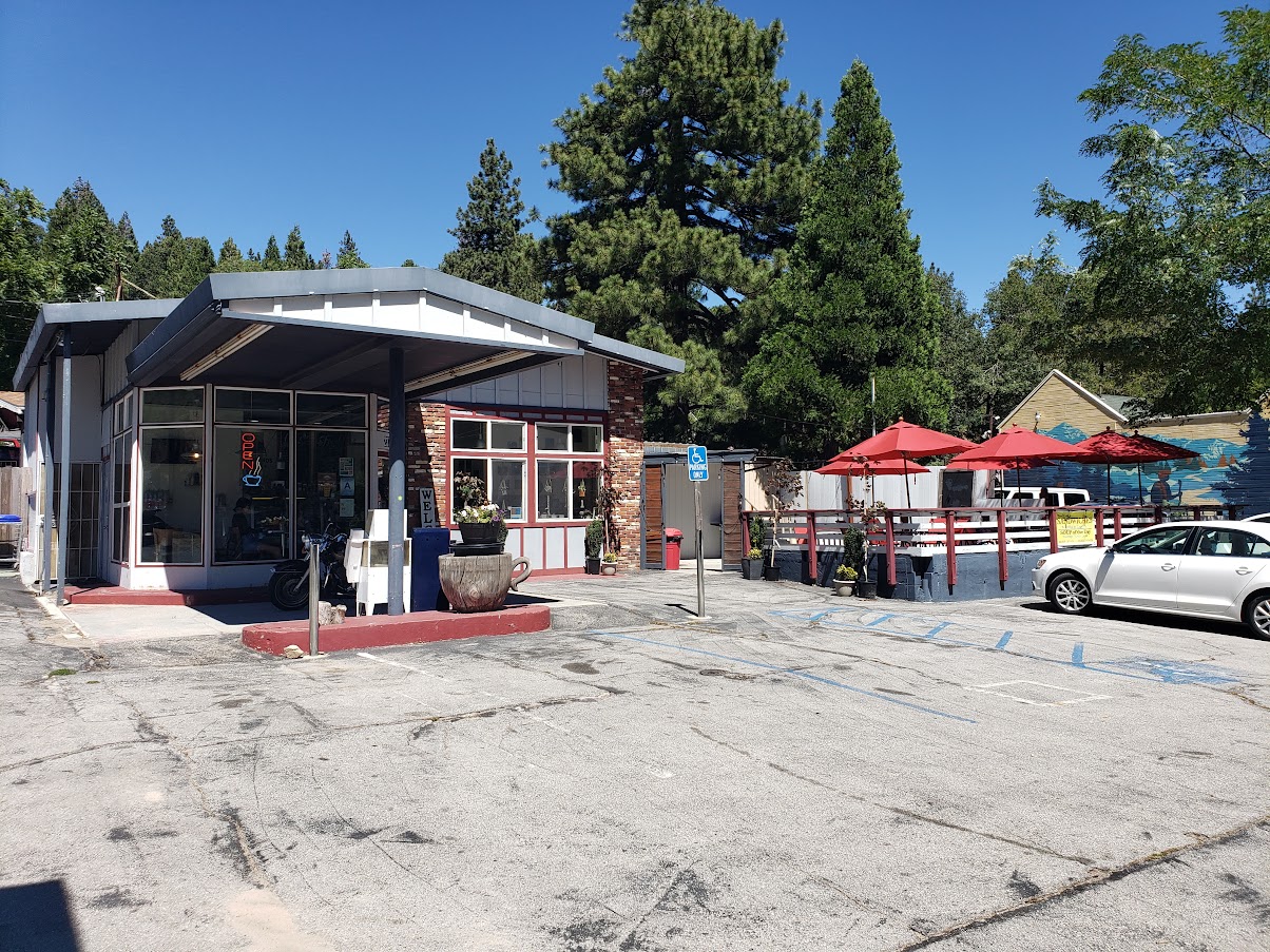 Cashless systems boost small-business growth and efficiency